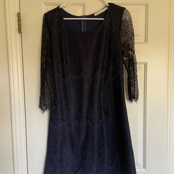 Solitaire Navy Dress with Black Lace Medium style 12-2011 - Picture 3 of 11